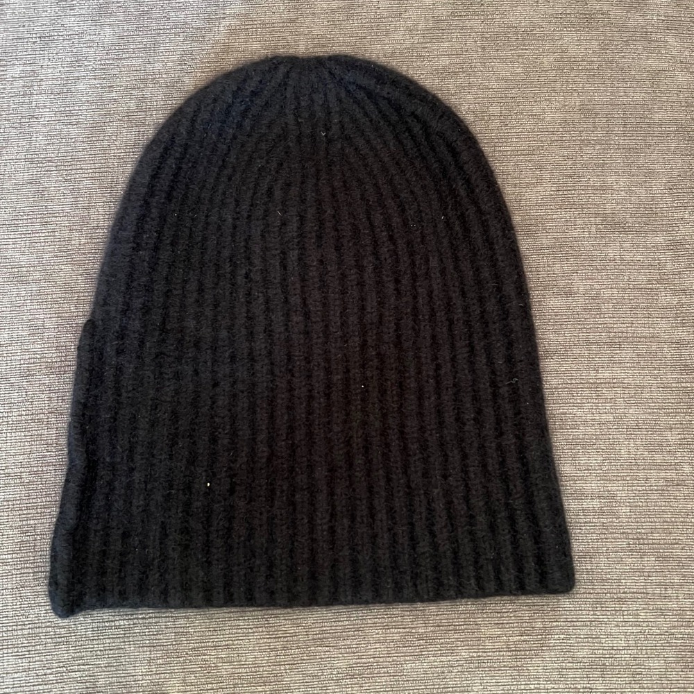 OGD Black 100% Cashmere Ribbed Knit Beanie Hat One Size Super Soft Lux Winter